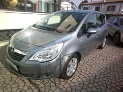 Grigio Usata 2014 Opel Meriva Monovolume | 6900 € (Buon prezzo)