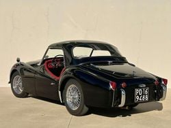 Nero Usata 1962 Triumph TR3 Cabrio | 50.000 €