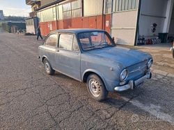 Grigio Usata 1960 Fiat 850 Tre volumi | 3500 €