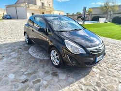 Nero Usata 2012 Opel Corsa Tre volumi | 2900 € (Buon prezzo)