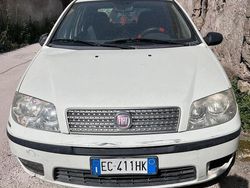 Bianco Usata 2010 Fiat Punto Due volumi | 1000 €