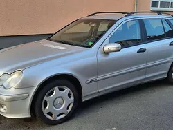 Usata 2004 Mercedes C200 Classic Station wagon | 3800 € (Molto cara)
