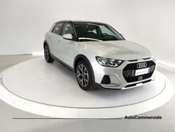 Bianco Usata 2023 Audi A1 Business Due volumi | 22.500 € (Ottimo prezzo)