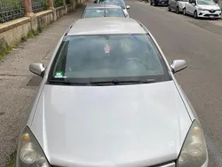 Usata 2007 Opel Astra Tre volumi | 2000 € (Ottimo prezzo)