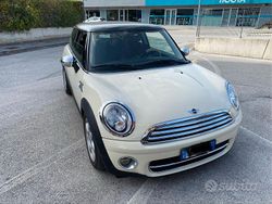 Bianco Usata 2010 Mini Cooper D Due volumi | 4000 € (Buon prezzo)