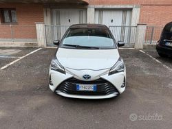 Bianco Usata 2019 Toyota Yaris Hybrid Due volumi | 14.000 € (Buon prezzo)