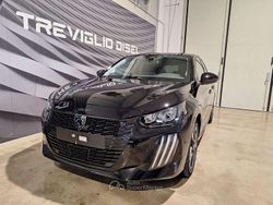 Nero perla Nuova 2025 Peugeot 208 Allure Due volumi | 21.900 € (Buon prezzo)