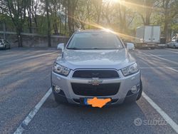 Grigio Usata 2012 Chevrolet Captiva SUV | 7000 € (Cara)