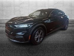 Nero Usata 2022 Ford Mustang Mach-E SUV | 32.950 € (Buon prezzo)