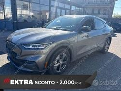 Grigio Usata 2023 Ford Mustang Mach-E Standard Range SUV | 26.900 € (Ottimo prezzo)