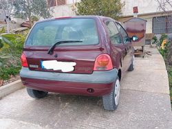 Rosso Usata 2002 Renault Twingo Due volumi | 780 € (Super prezzo)