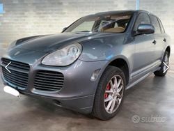 Grigio Usata 2006 Porsche Cayenne Turbo S SUV | 14.999 €