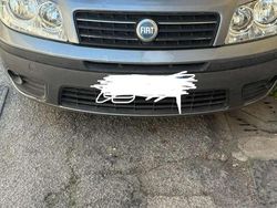 Usata 2004 Fiat Punto Due volumi | 3000 € (Molto cara)