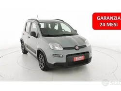 Grigio pastello Usata 2022 Fiat Panda City Life Due volumi | 10.300 € (Buon prezzo)