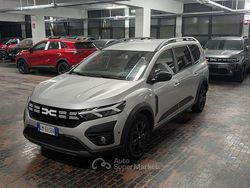 Argento Usata 2022 Dacia Jogger Extreme Monovolume | 14.500 € (Buon prezzo)
