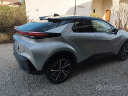 Grigio Usata 2024 Toyota C-HR Lounge SUV | 31.000 € (Buon prezzo)