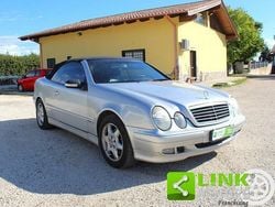 Grigio Usata 2002 Mercedes CLK200 Elegance Cabrio | 8200 € (Buon prezzo)