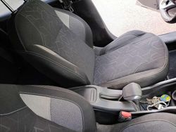 Usata 2017 Peugeot 2008 Allure SUV | 9400 € (Buon prezzo)