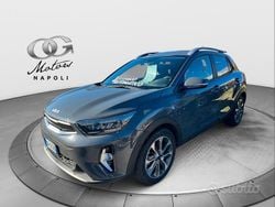 Grigio Usata 2023 Kia Stonic Style SUV | 14.990 € (Super prezzo)