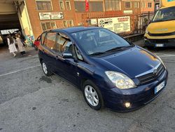 Blu/azzurro Usata 2004 Toyota Corolla Verso Monovolume | 2500 € (Super prezzo)