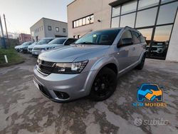 Grigio antracite Usata 2015 Fiat Freemont Black Code SUV | 9900 € (Buon prezzo)