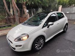 Bianco Usata 2012 Fiat Grande Punto Sport Due volumi | 5500 € (Molto cara)
