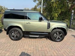 Verde Usata 2021 Land Rover Defender HSE Dynamic SUV | 58.500 € (Cara)