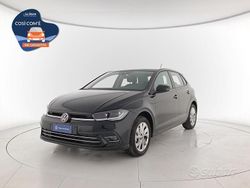 Deep black perlato Usata 2024 VW Polo Style Tre volumi | 19.250 € (Buon prezzo)