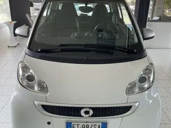 Bianco Usata 2014 Smart ForTwo Coupé Passion Due volumi | 5500 € (Ottimo prezzo)