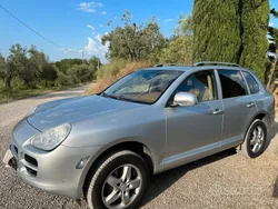 Usata 2006 Porsche Cayenne SUV | 12.900 € (Molto cara)