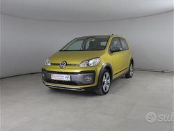 Giallo Usata 2017 VW up! Due volumi | 10.400 € (Cara)