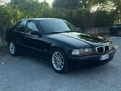 Nero Usata 1997 BMW 316 Comfort Edition Tre volumi | 4500 €
