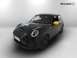 Nero Usata 2023 Mini Cooper SE Due volumi | 22.500 € (Buon prezzo)