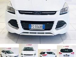 Bianco Usata 2016 Ford Kuga SUV | 10.000 € (Buon prezzo)