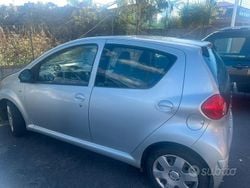 Grigio Usata 2007 Toyota Aygo Due volumi | 3500 € (Ottimo prezzo)