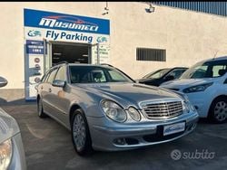 Grigio Usata 2006 Mercedes E270 Elegance Station wagon | 3300 € (Super prezzo)
