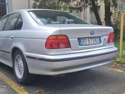 Grigio Usata 1999 BMW 520 M Performance Tre volumi | 8400 € (Molto cara)