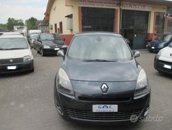 Grigio Usata 2010 Renault Scénic III Dynamique Monovolume | 4900 € (Buon prezzo)