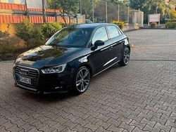 Nero Usata 2018 Audi A1 Sport Tre volumi | 16.250 € (Cara)