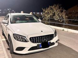 Usata 2019 Mercedes 200 Tre volumi | 20.999 €
