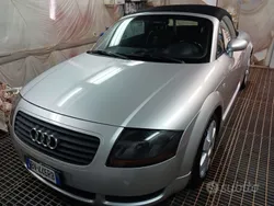 Usata 2002 Audi TT Roadster Cabrio | 9000 € (Cara)