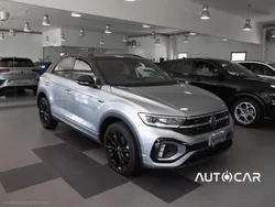 Grigio Usata 2024 VW T-Roc R-line SUV | 30.300 € (Cara)