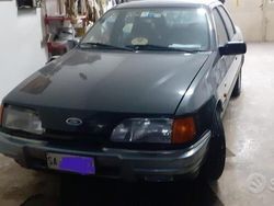 Grigio Usata 1990 Ford Sierra Ghia Tre volumi | 7000 €
