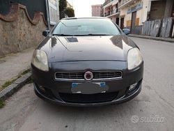 Grigio Usata 2010 Fiat Bravo Emotion Due volumi | 2000 € (Ottimo prezzo)