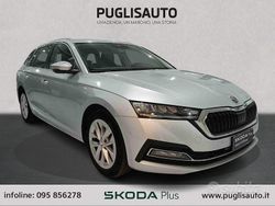Grigio Usata 2021 Skoda Octavia G-TEC Style Station wagon | 21.900 € (Molto cara)