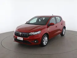 Rosso Usata 2022 Dacia Sandero Comfort Due volumi | 12.799 € (Buon prezzo)