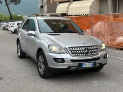 Grigio Usata 2006 Mercedes ML320 SUV | 5500 € (Buon prezzo)