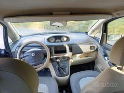 Nero Usata 2007 Lancia Musa Monovolume | 1300 € (Ottimo prezzo)