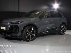 Grigio Usata 2024 Audi SQ6 e-tron Edition .1 SUV | 102.000 €