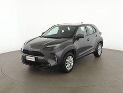 Grijs Gebruikt 2021 Toyota Yaris Hybrid Active | 19.899 € (Eerlijke prijs)